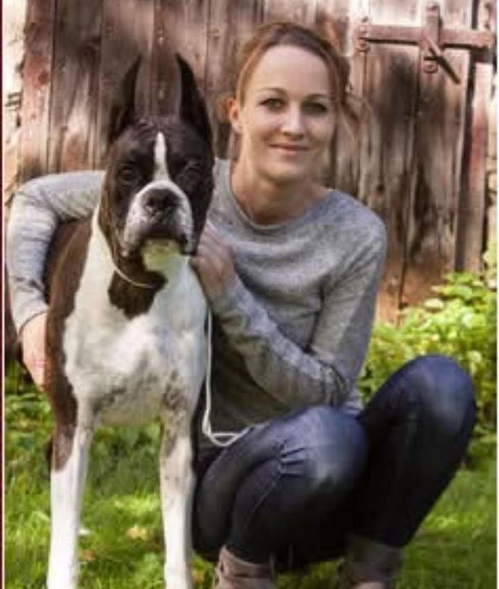 Portrait of Holly Sauer
